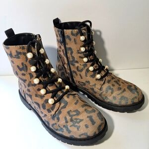 NORDSTROM Camille Pearl Tan Leopard Print Lug Boot Sz Kids 4/Adult 7 Side Zip
